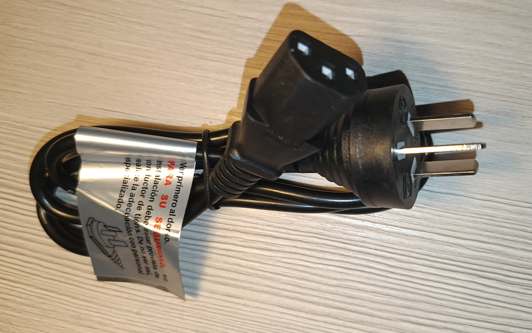 Cable Power Alimentación 220v Normalizado Fuentes Pc